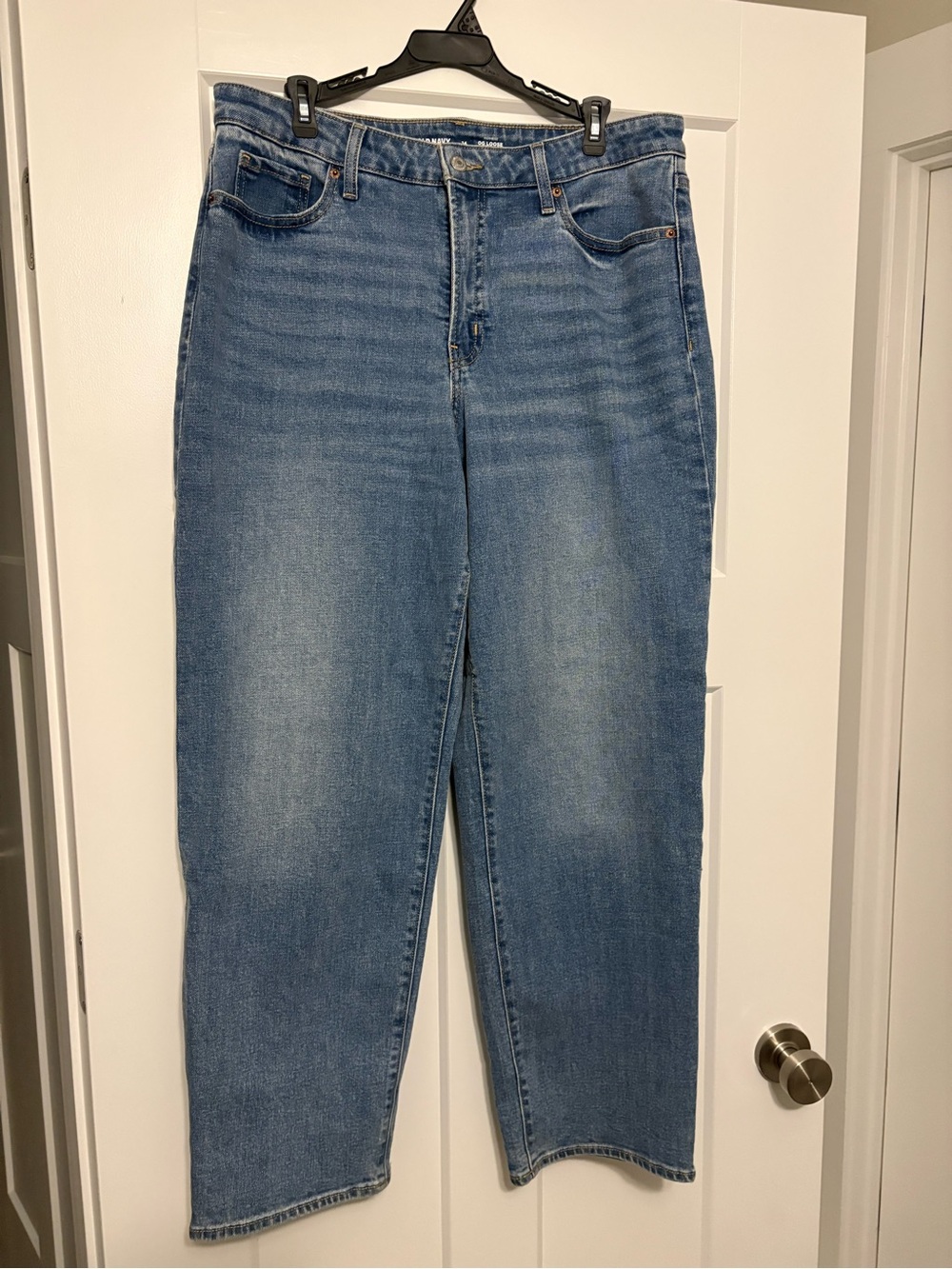 Old Navy Women's OG Loose Wide Leg Jeans in Medium Blue